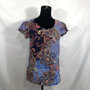 JAPNA | Zipper Back Whimsical Short Sleeve Paisley Blouse Top
